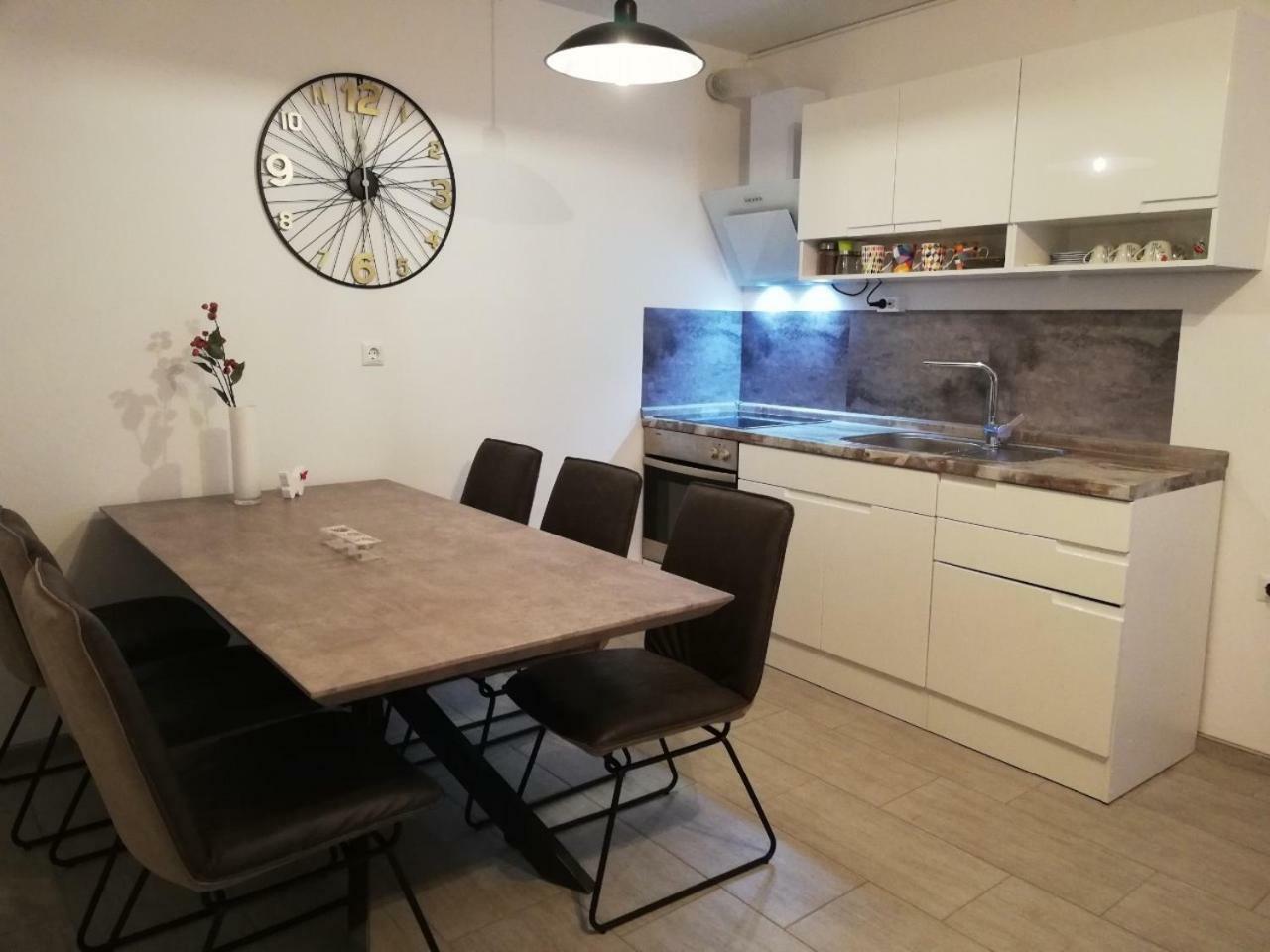 Apartma Stela In Terme Catez Catez ob Savi Esterno foto